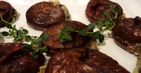 Poached figs